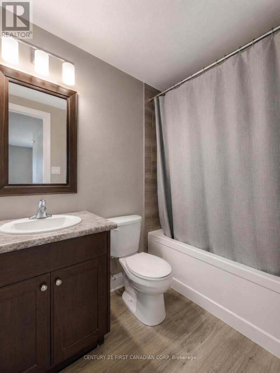 72-2070 Meadowgate Boulevard, London, ON, N6M 0H5 - 7