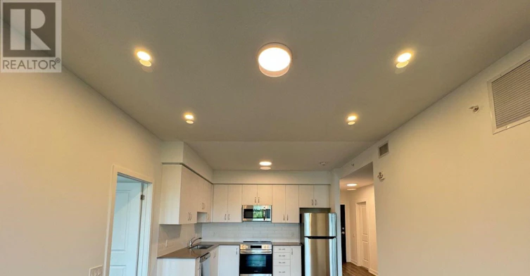 303-385 Arctic Red Drive, Oshawa, ON, L1L 0W9 - 4