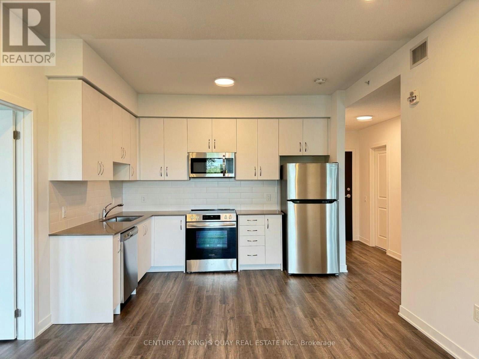303-385 Arctic Red Drive, Oshawa, ON, L1L 0W9 - 3