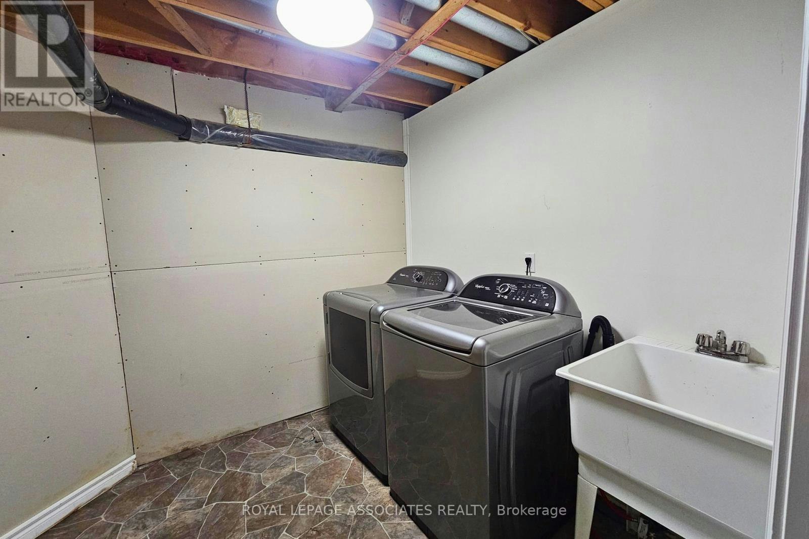 BSMT-2377 Salem Road, Ajax, ON, L1Z 1X4 - 6