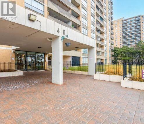 903-40 Panorama Court, Toronto, ON, M9V 4M1