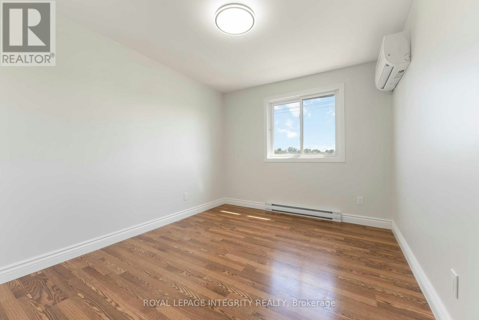 5 Banner Road, Ottawa, ON, K2H 8T3 - 17