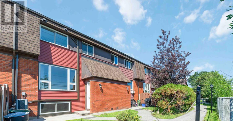 5 Banner Road, Ottawa, ON, K2H 8T3