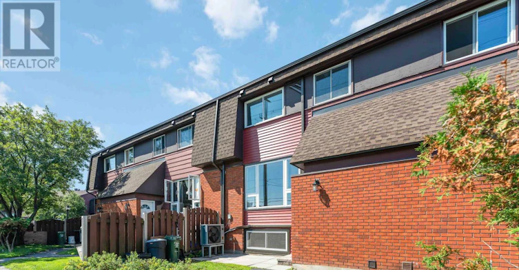 5 Banner Road, Ottawa, ON, K2H 8T3 - 2