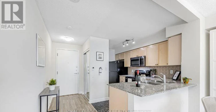 1410-83 Borough Drive, Toronto, ON, M1P 5E4 - 4