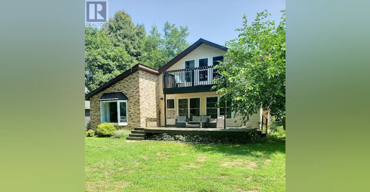 5409 Oak Avenue, Lambton Shores, ON, N0N 1J0