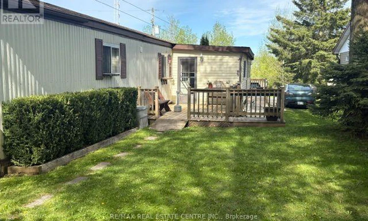 21 Maple Grove Village Road