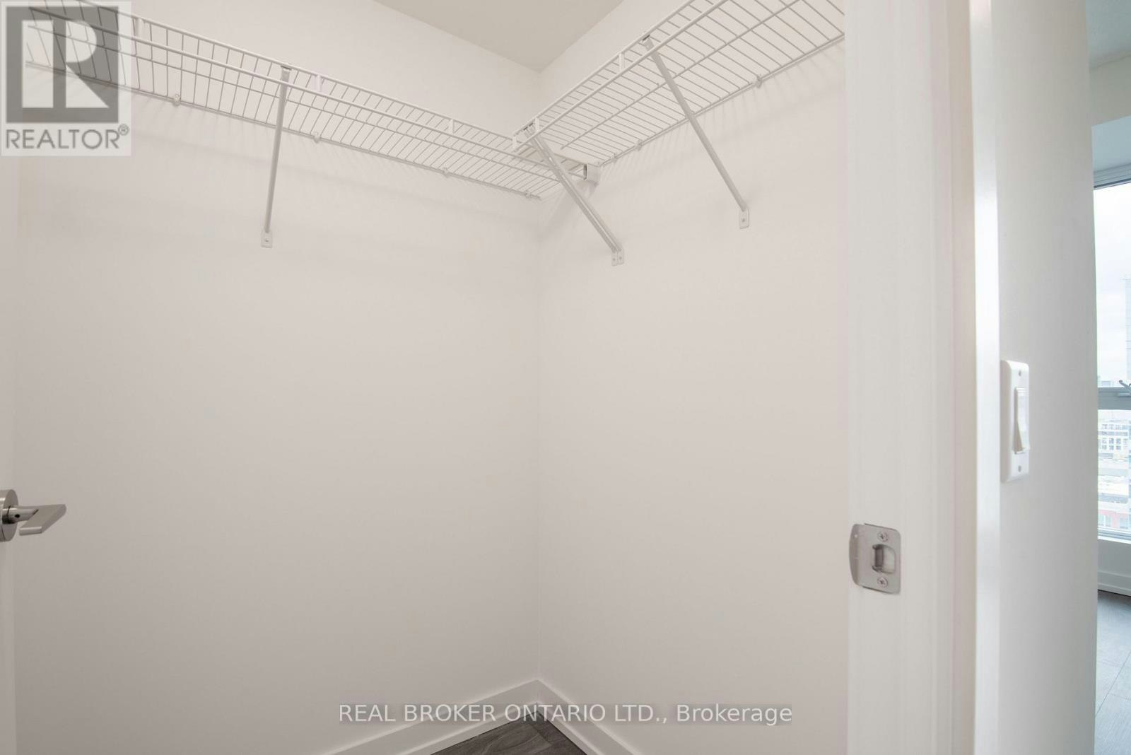 1101-55 Duke Street W, Kitchener, ON, N2G 1A6 - 11
