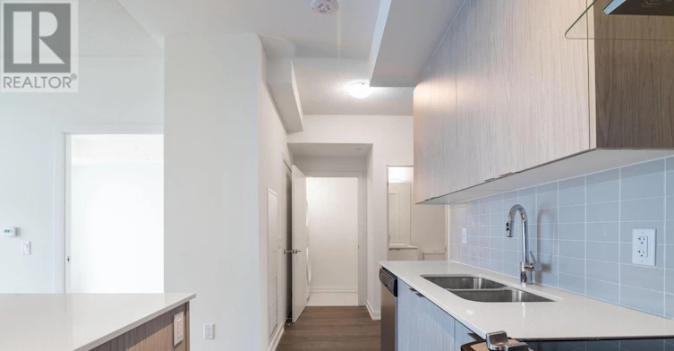 1101-55 Duke Street W, Kitchener, ON, N2G 1A6 - 18