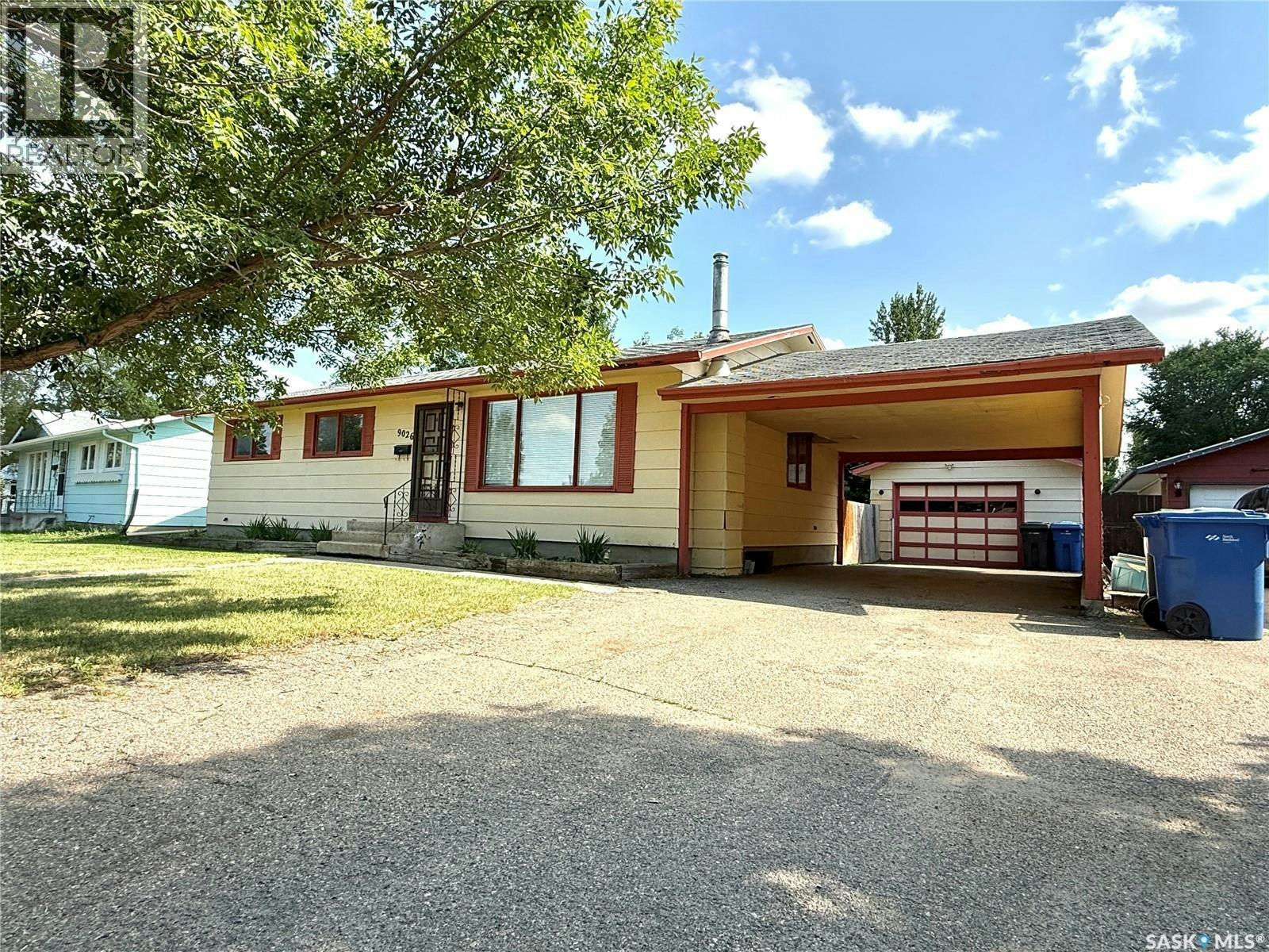 9026 Mitchell Avenue, North Battleford, SK, S9A 3J7