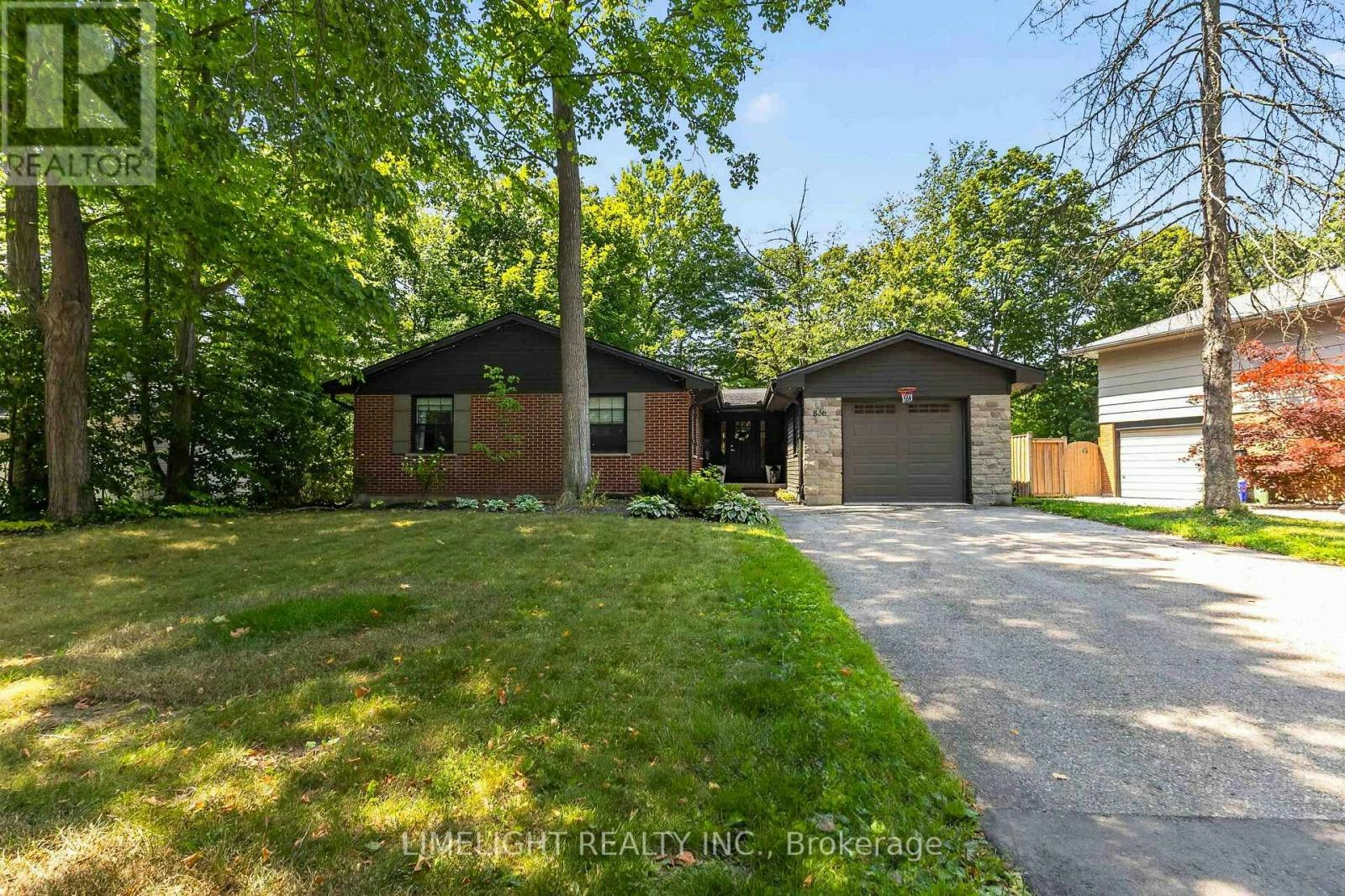 836 Manchester Road, London, ON, N6H 4J6