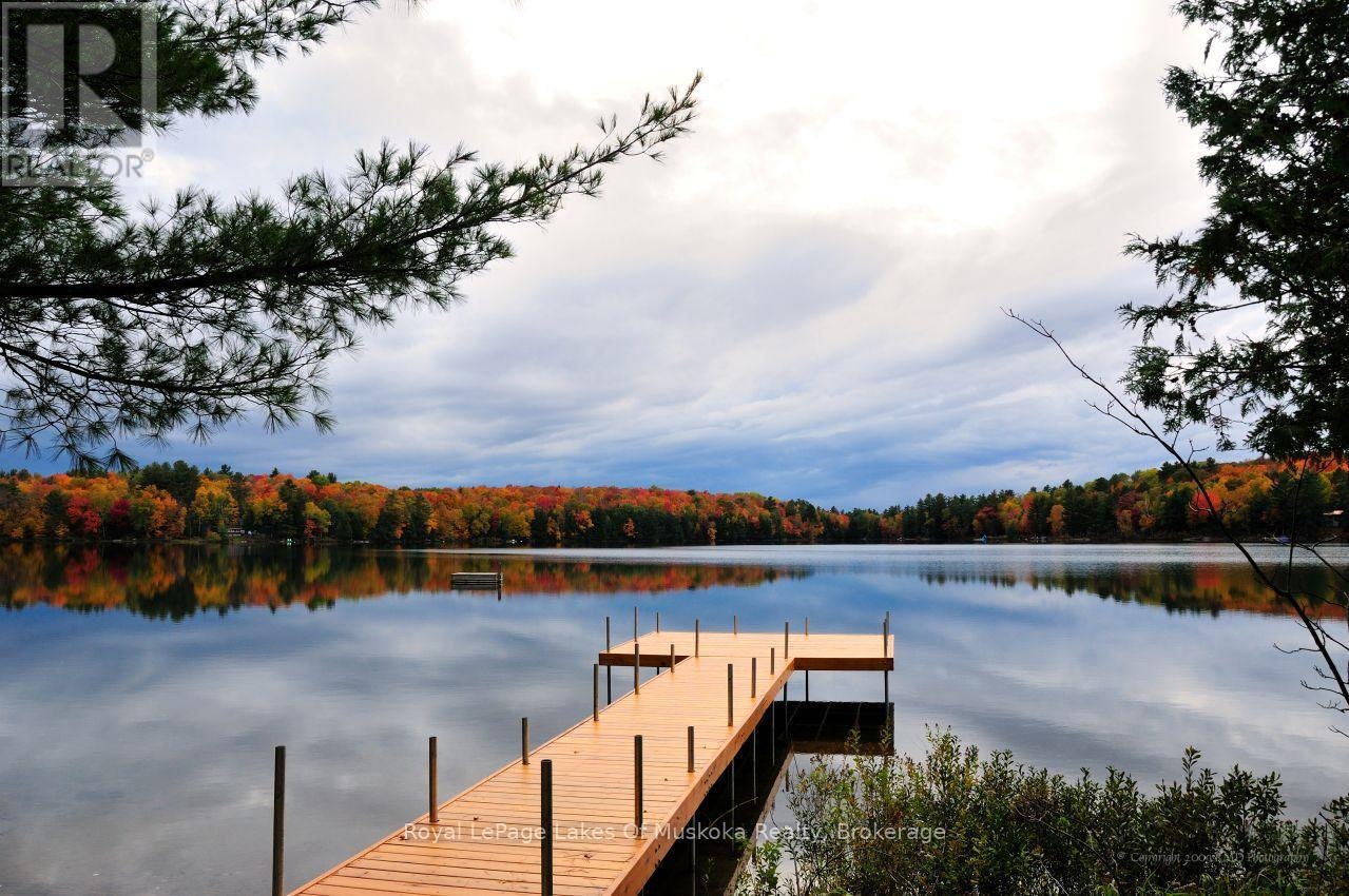 3712 Brunel Road, Lake of Bays, ON, P0B 1A0