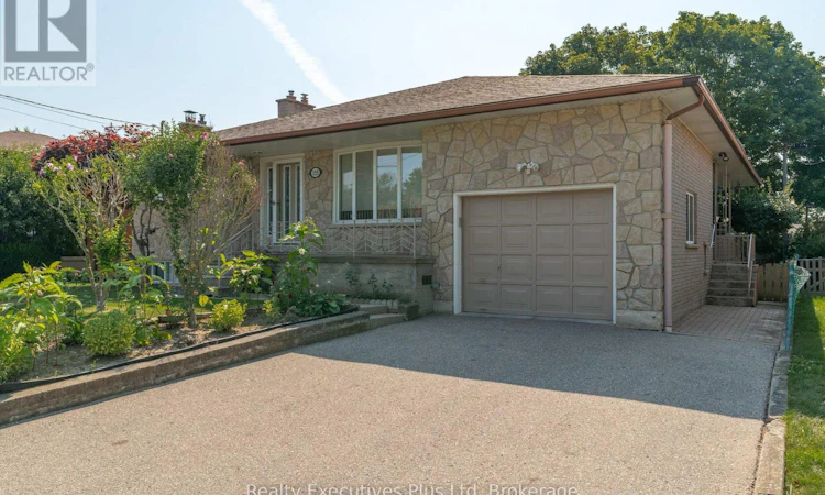 115 Cassino Avenue