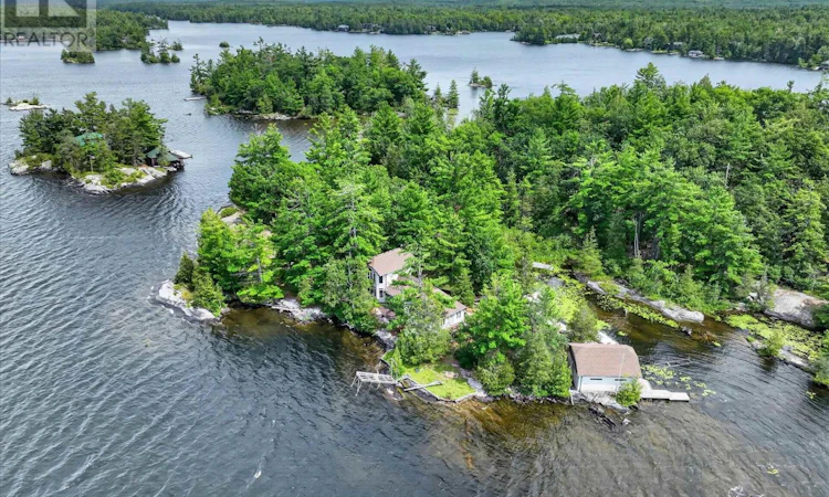 1550 85 Stoney Lake Island