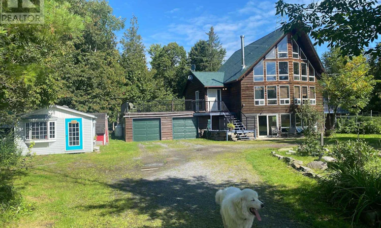 4984 Dunrobin Road