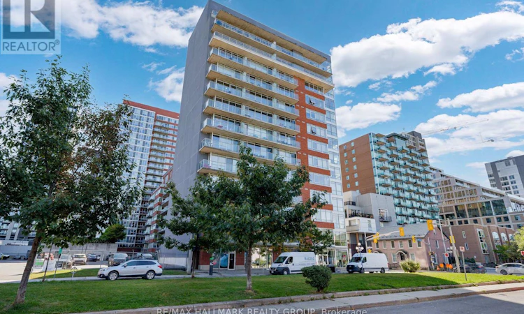 210-180 York Street