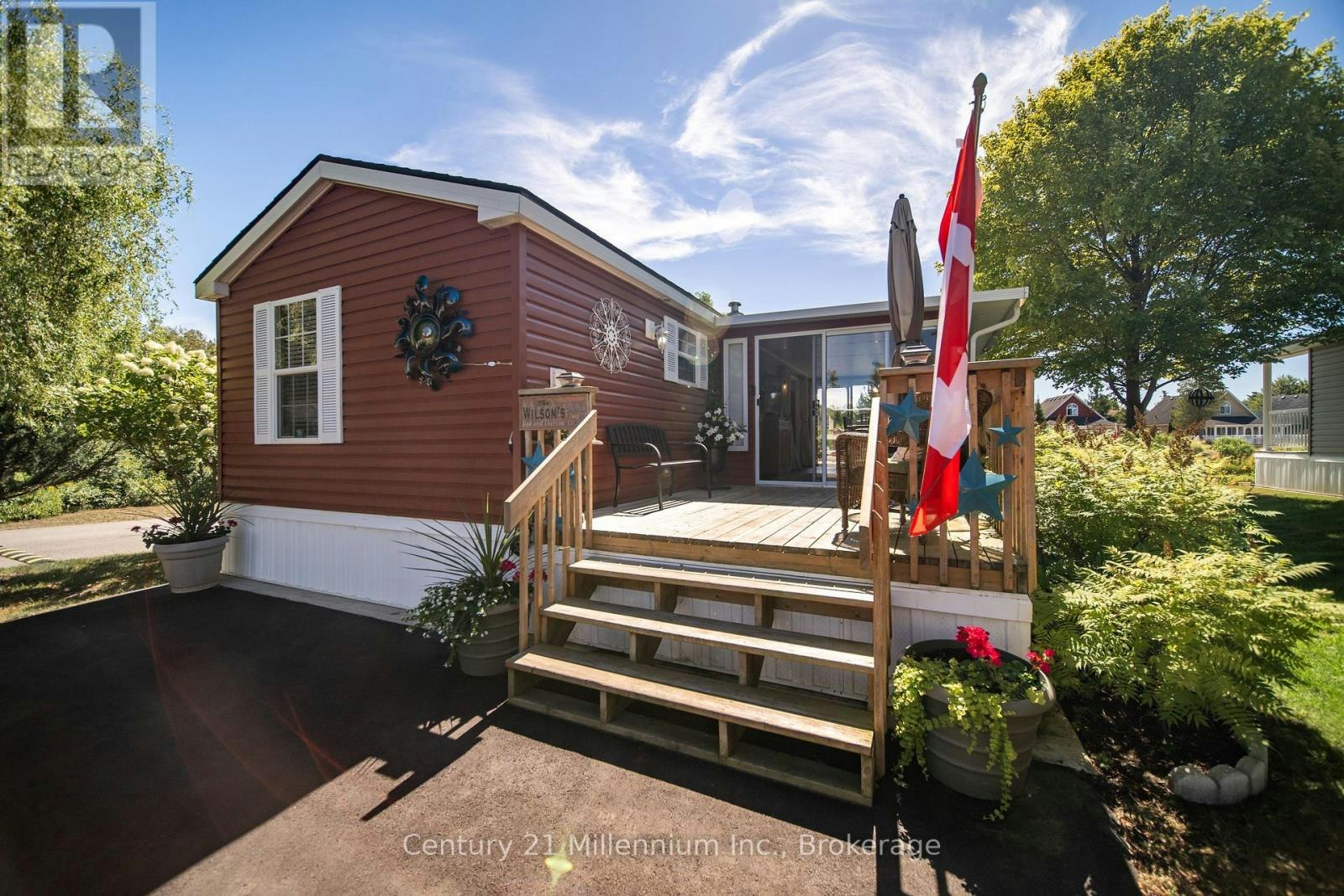 19 White Pines Trail, Wasaga Beach, ON, L9Z 1X7