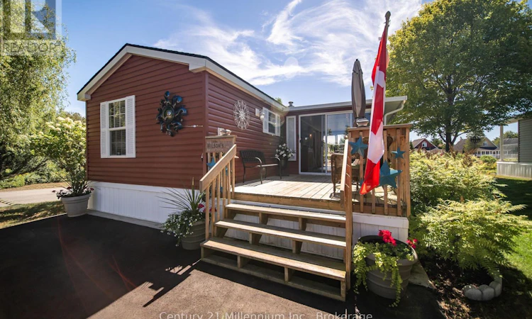 19 White Pines Trail