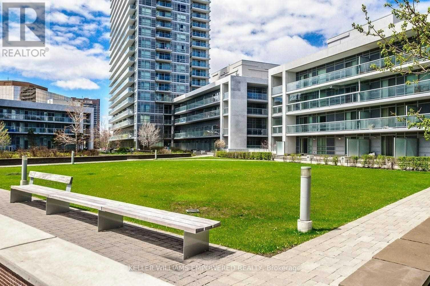 910-275 Yorkland Road, Toronto, ON, M2J 0B4