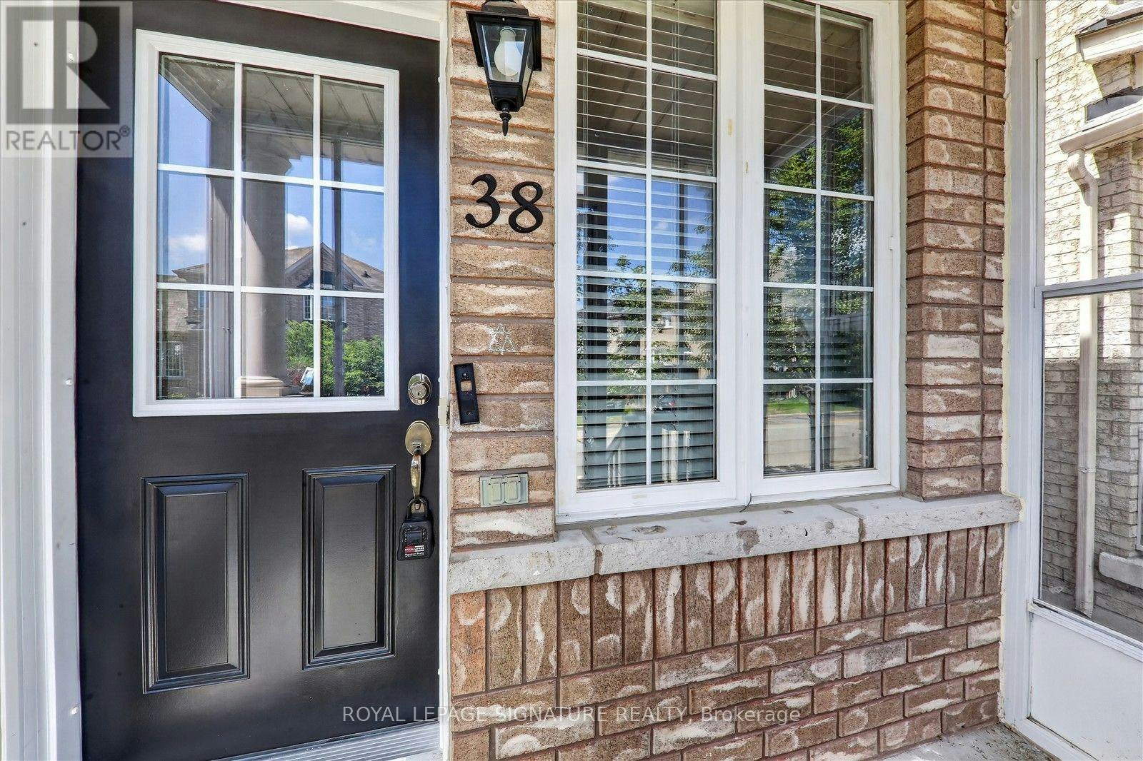 38 Coleluke Lane, Markham, ON, L3S 0B7