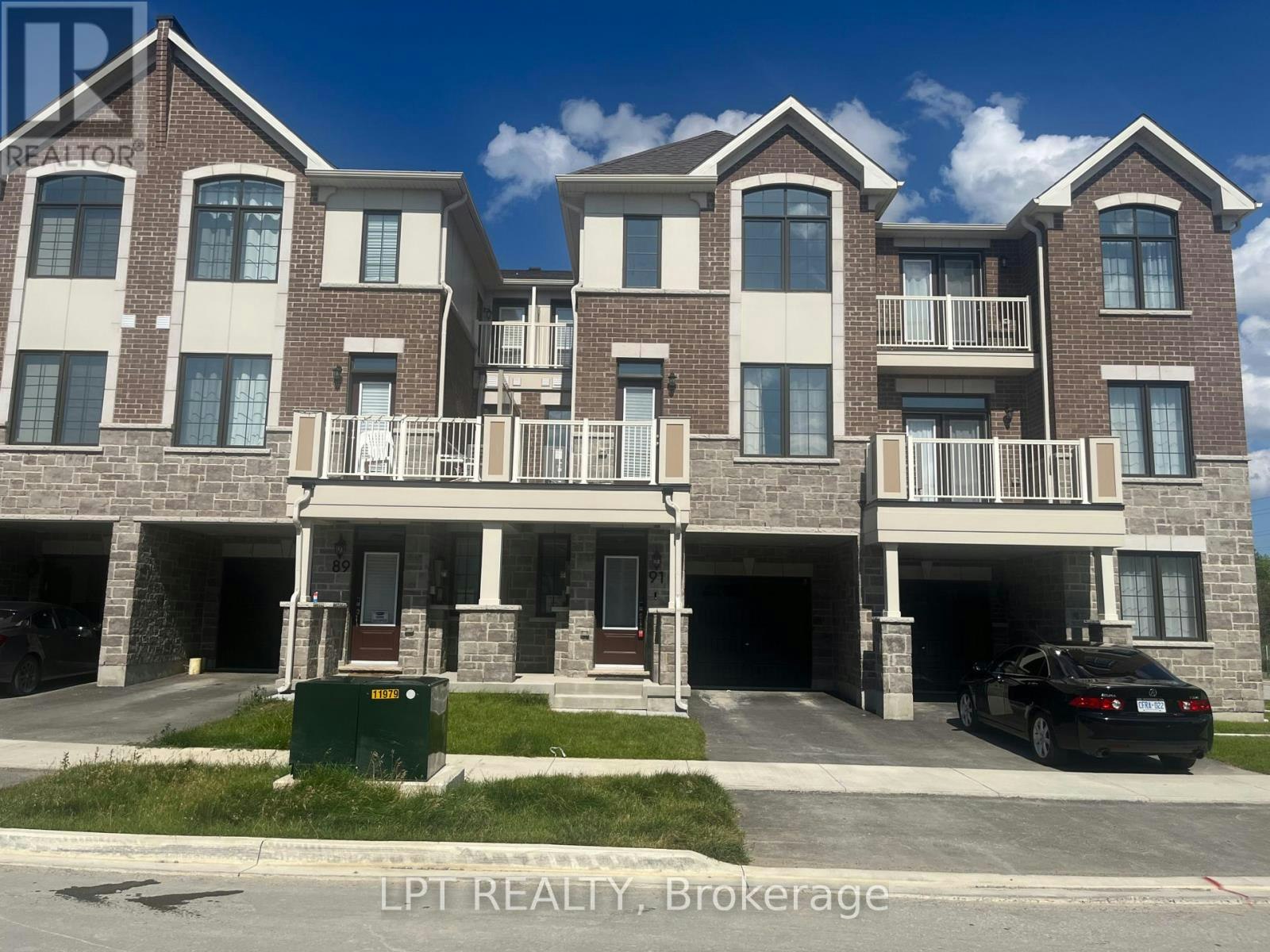 91 Vinewood Crescent, Barrie, ON, L9J 1B4 - 2