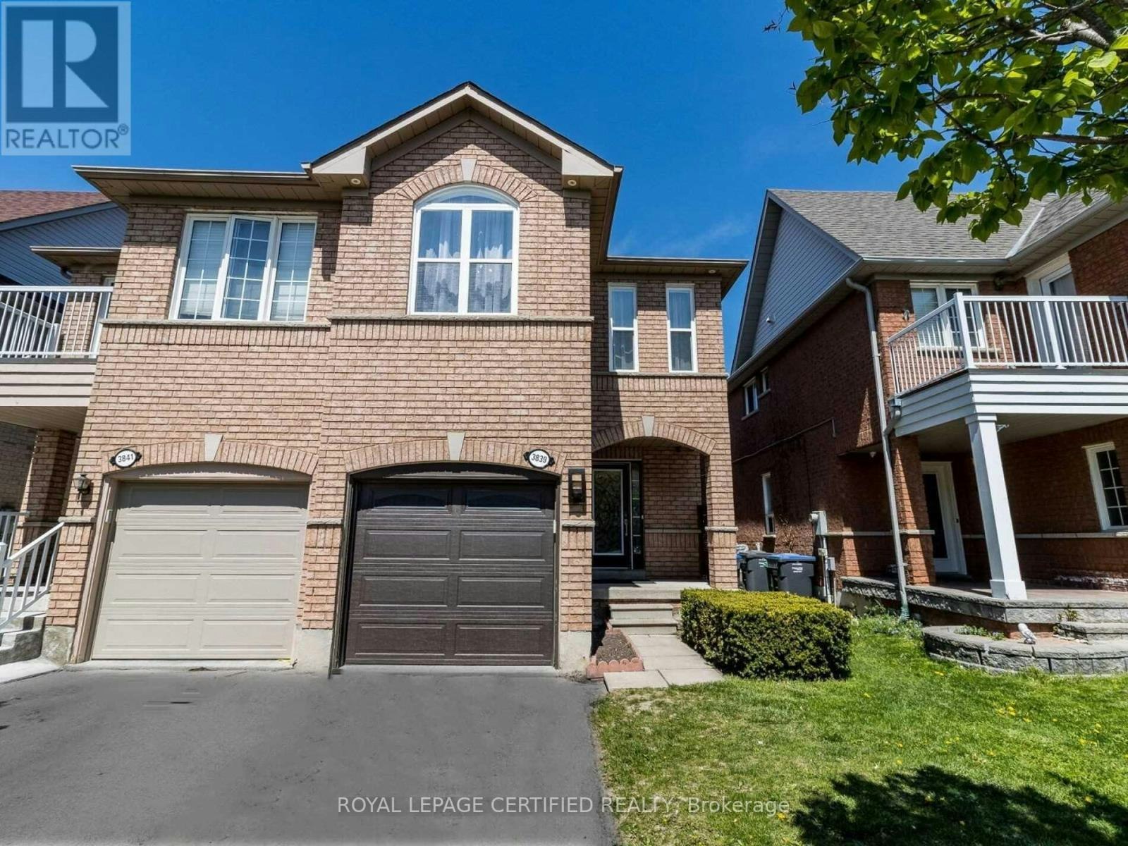 3839 Manatee Way, Mississauga, ON, L5M 6Y1 - 2