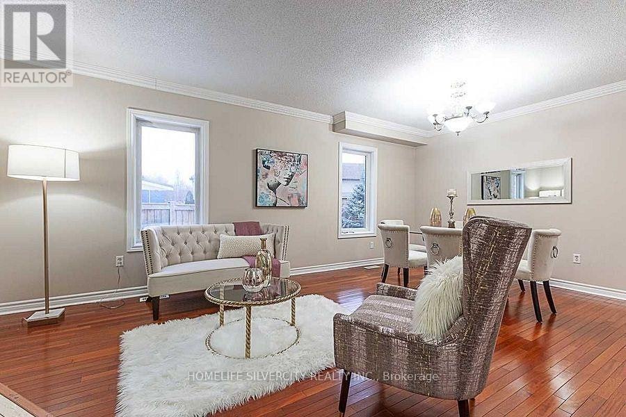 39 Savita Road, Brampton, ON, L7A 3V1 - 6