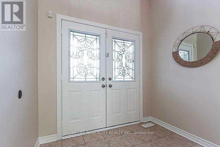 39 Savita Road, Brampton, ON, L7A 3V1 - 2