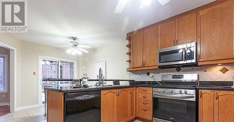 39 Savita Road, Brampton, ON, L7A 3V1 - 11