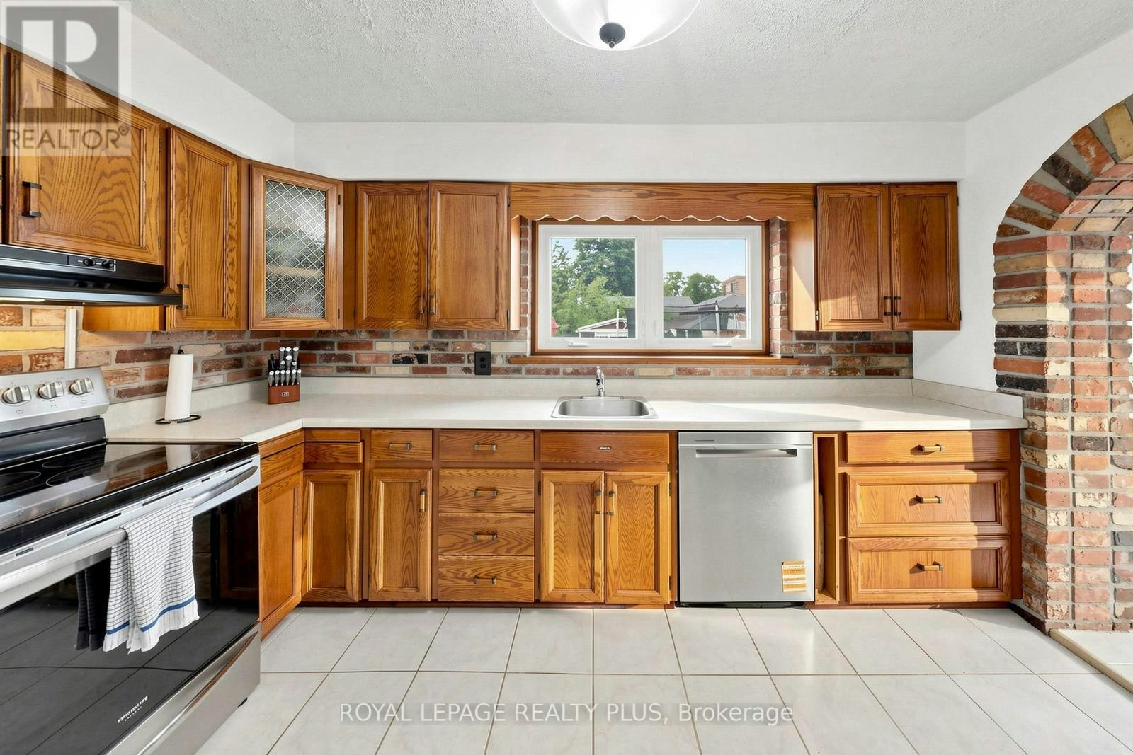 2359 Brookhurst Road, Mississauga, ON, L5J 1R1 - 11