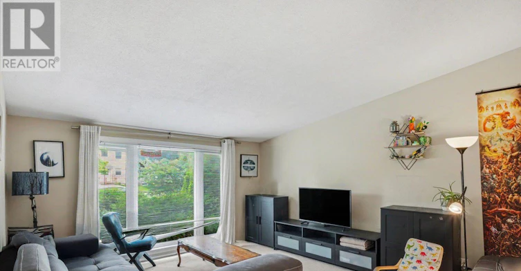 84 Sherway Drive, Ottawa, ON, K2J 1N8 - 4