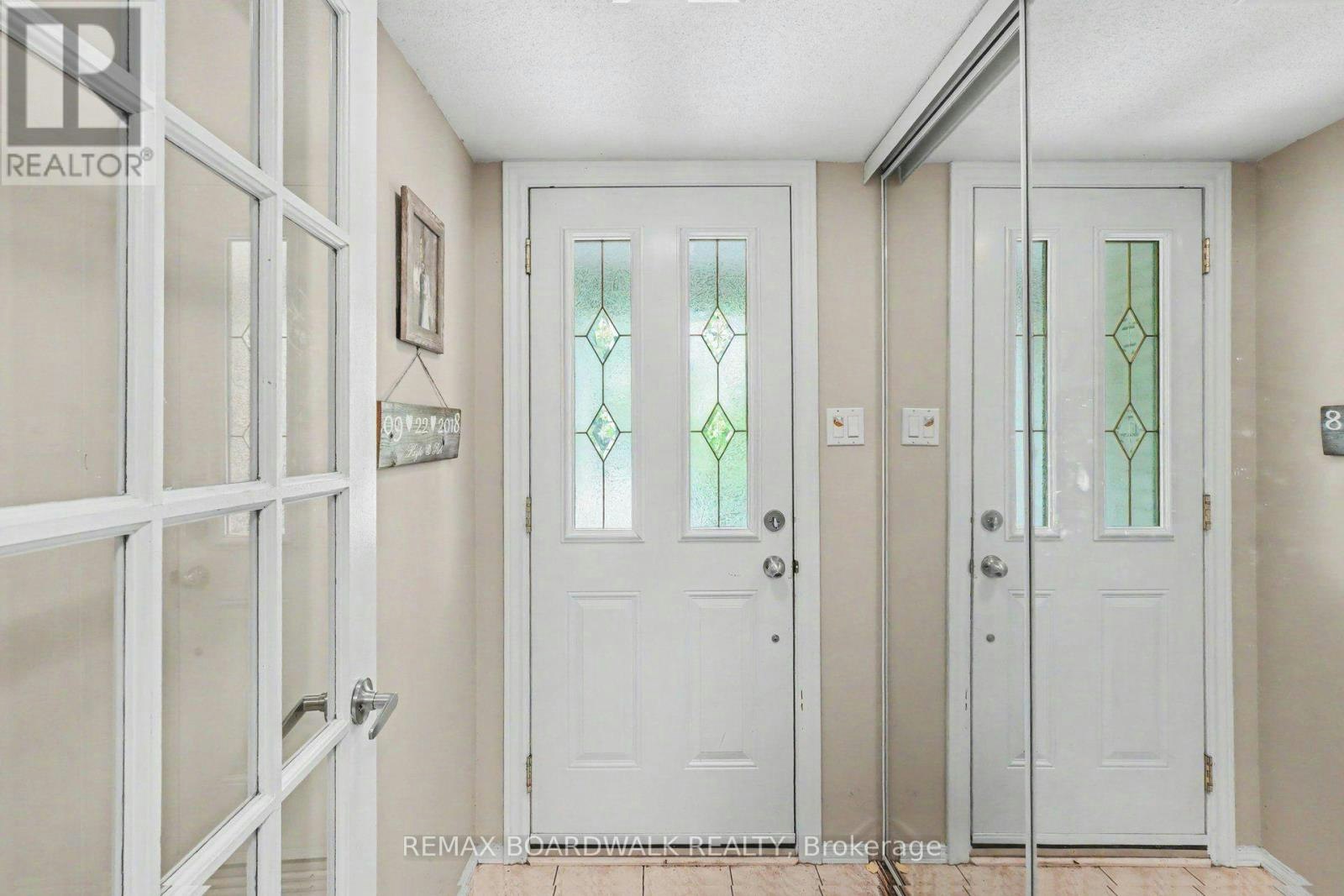 84 Sherway Drive, Ottawa, ON, K2J 1N8 - 3