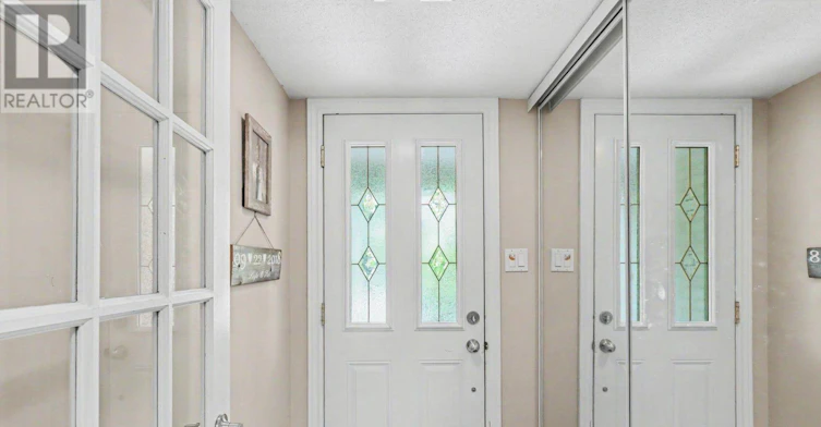 84 Sherway Drive, Ottawa, ON, K2J 1N8 - 3