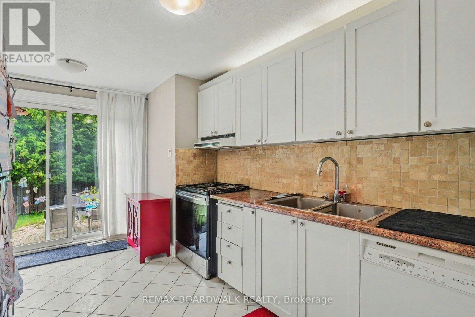 84 Sherway Drive, Ottawa, ON, K2J 1N8 - 12