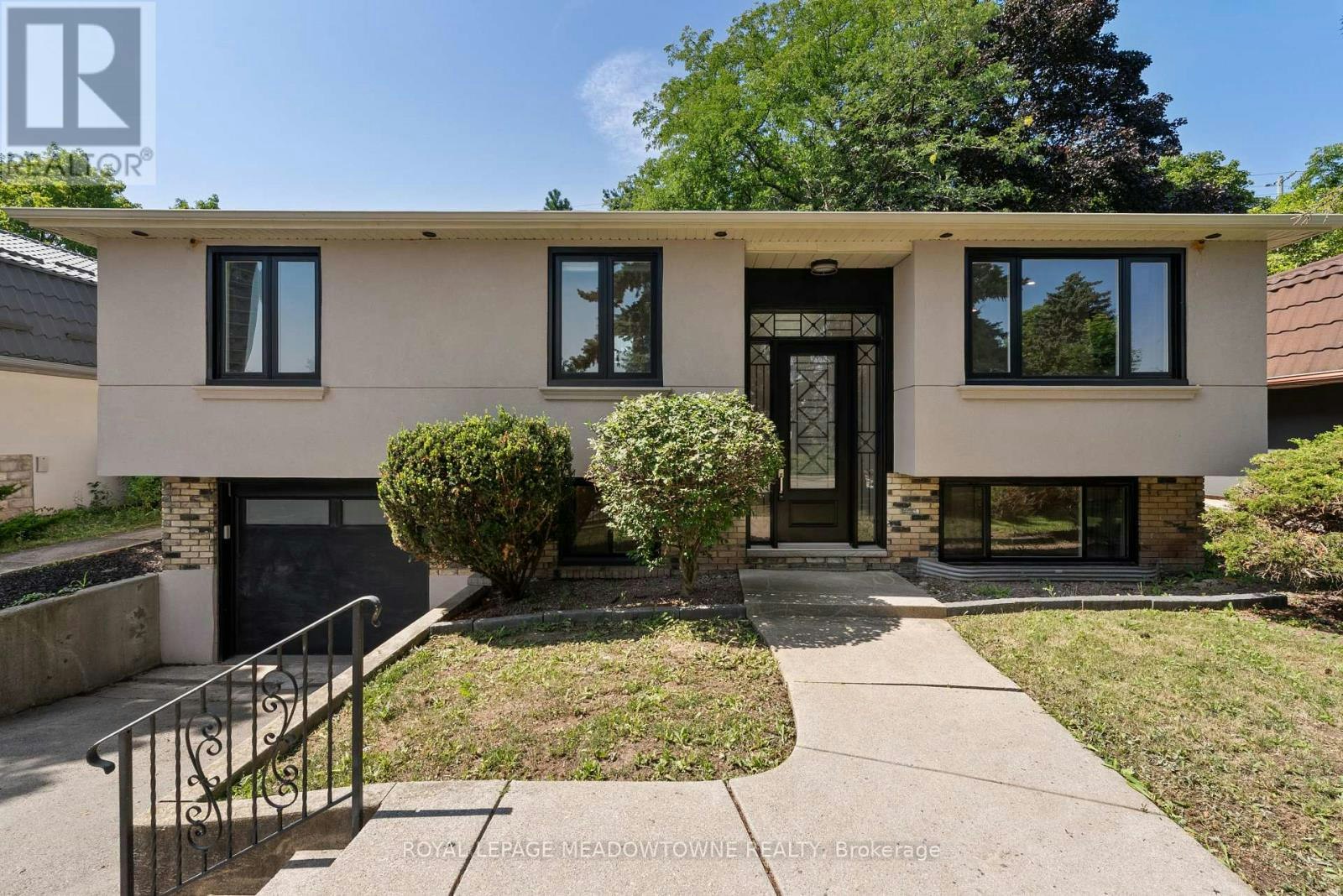 1268 Forest Hill, Oakville, ON, L6H 2C3