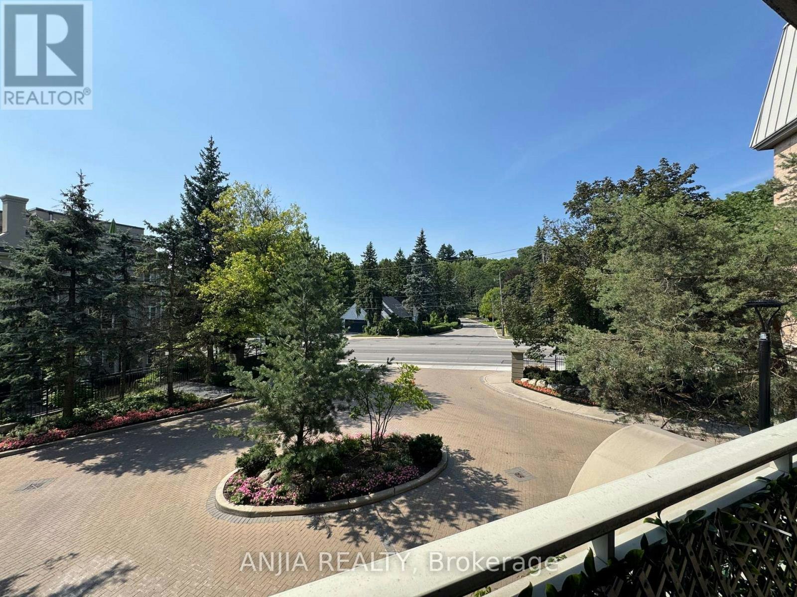 211-75 York Mills Road, Toronto, ON, M2P 2E7 - 20