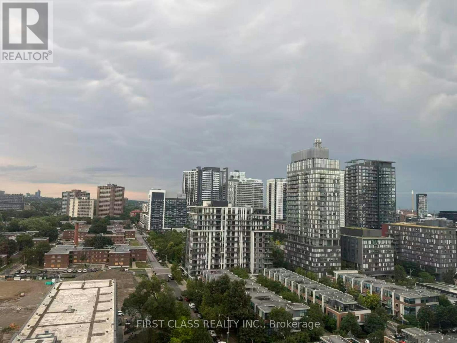 1202-10 Oak Street, Toronto, ON, M5A 0Z1