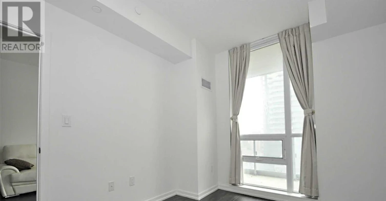707-62 Forest Manor Road, Toronto, ON, M2J 1M6 - 9