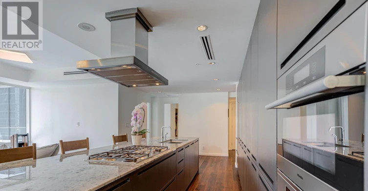 3109-180 University Avenue, Toronto, ON, M5H 0A2 - 7