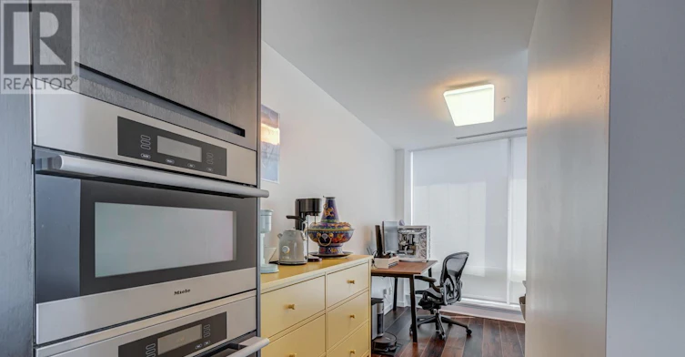 3109-180 University Avenue, Toronto, ON, M5H 0A2 - 8