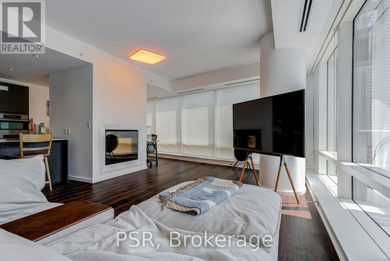 3109-180 University Avenue, Toronto, ON, M5H 0A2 - 11