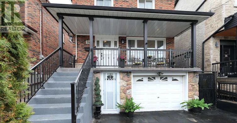 MAIN FLOOR-34 Mystic Avenue, Toronto, ON, M1L 4G9 - 2