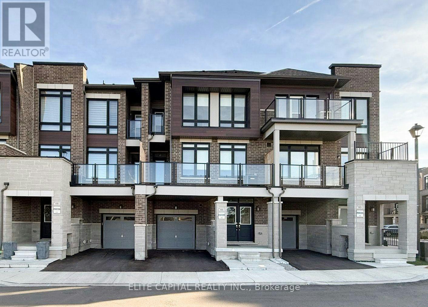84 Holyrood Crescent, Vaughan, ON, L4H 5G2