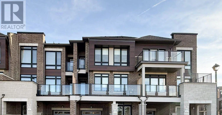 84 Holyrood Crescent, Vaughan, ON, L4H 5G2