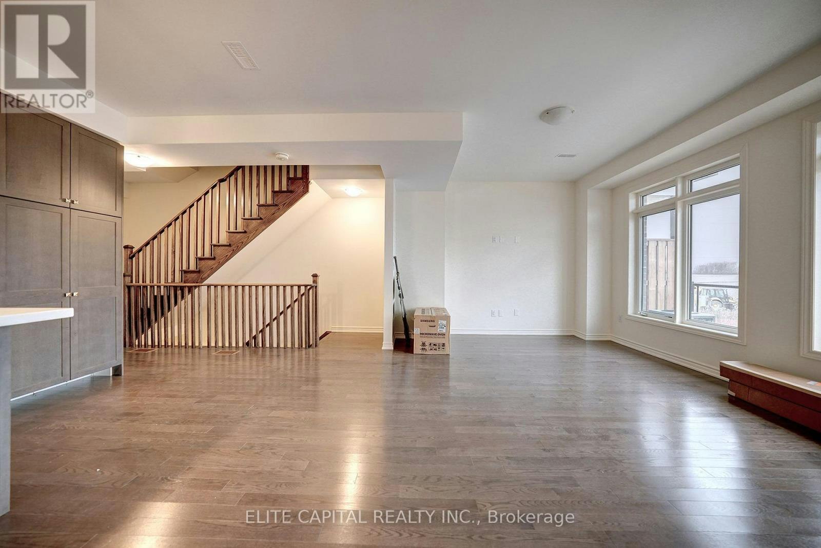 84 Holyrood Crescent, Vaughan, ON, L4H 5G2 - 7