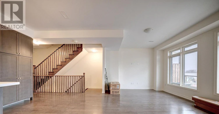 84 Holyrood Crescent, Vaughan, ON, L4H 5G2 - 7