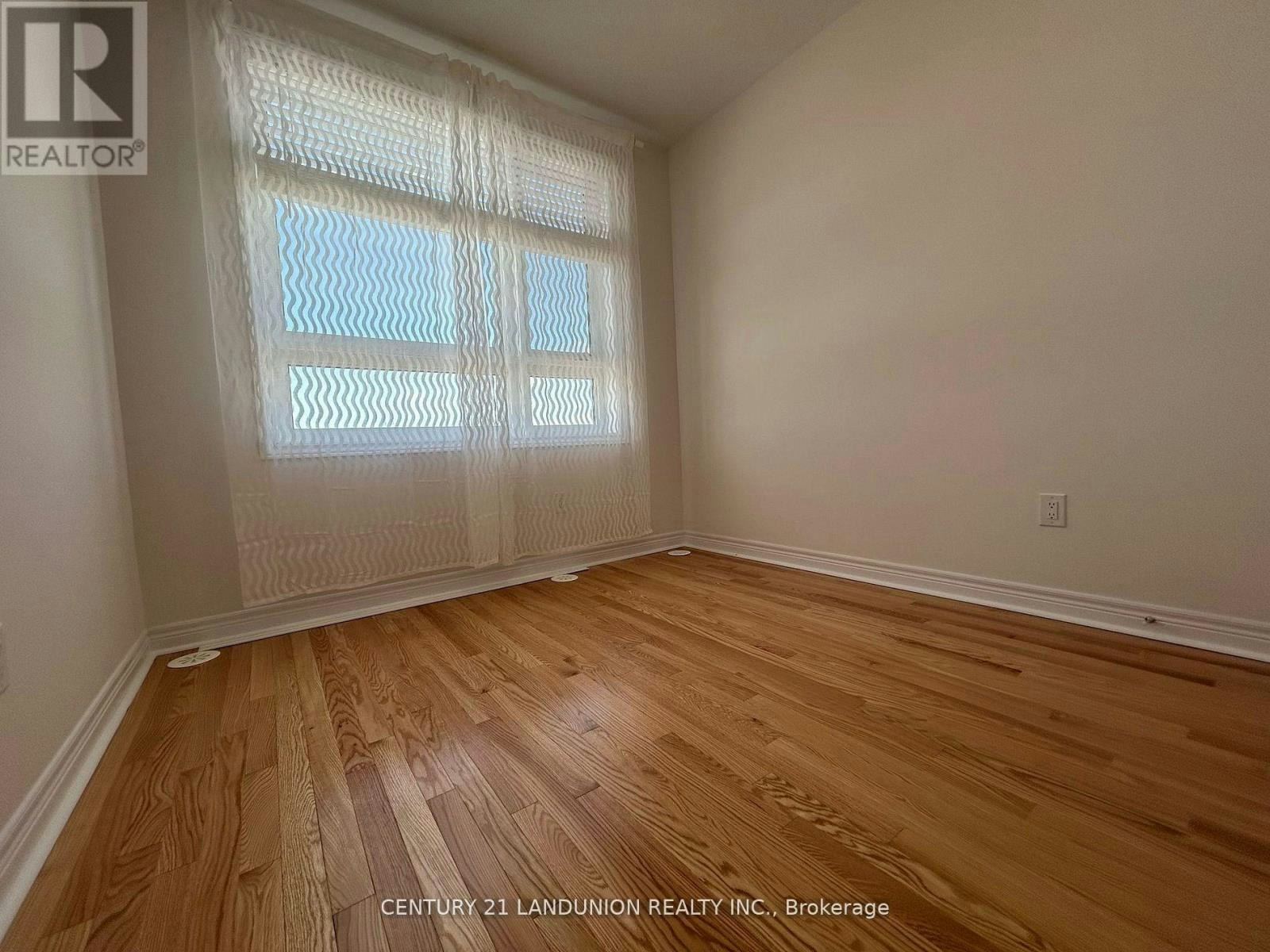 111 Mumbai Drive, Markham, ON, L3S 0G3 - 10