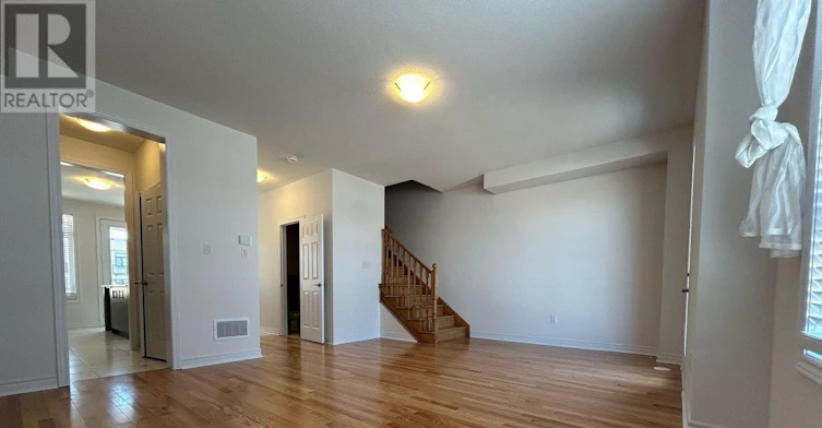 111 Mumbai Drive, Markham, ON, L3S 0G3 - 8