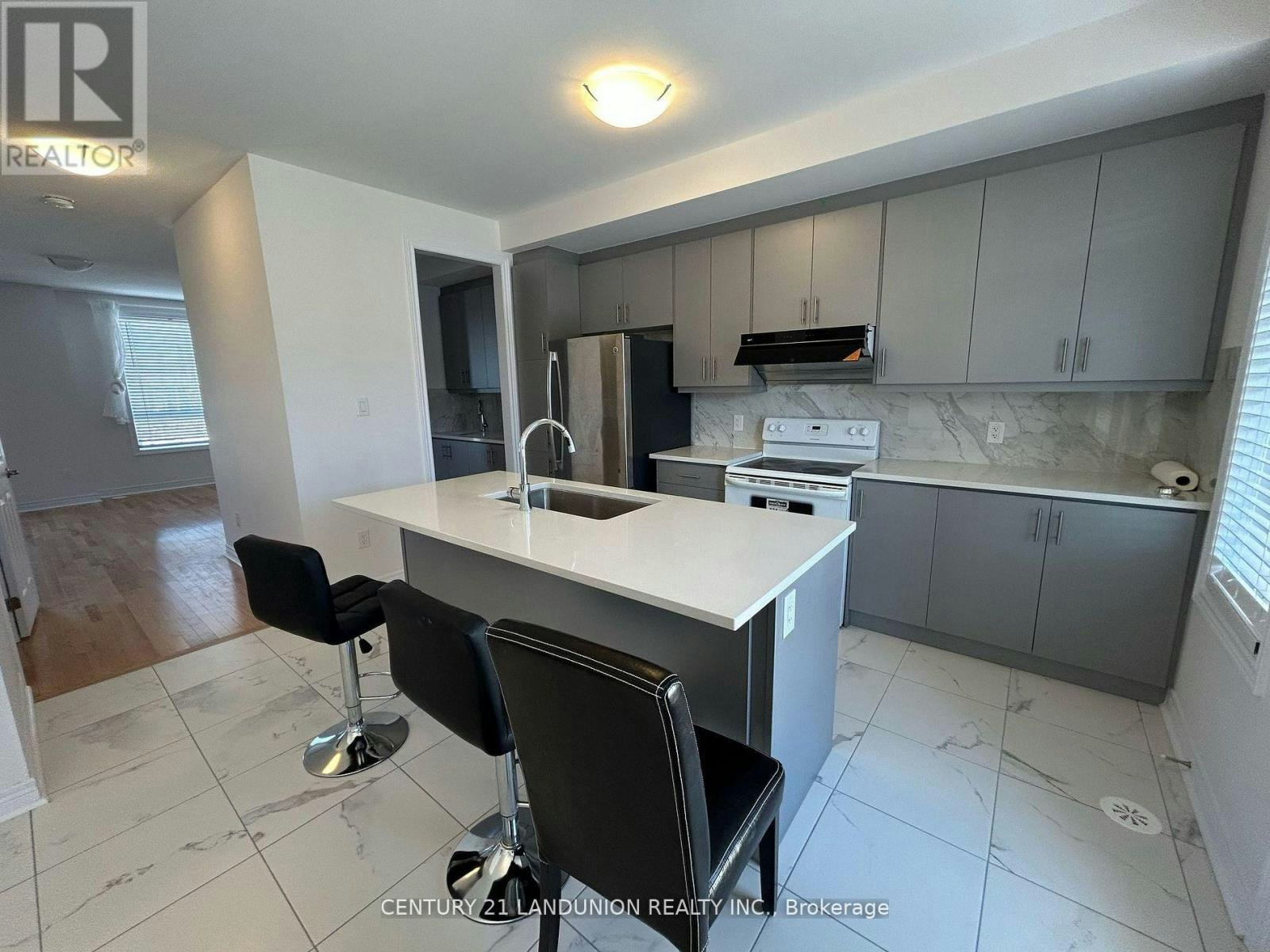 111 Mumbai Drive, Markham, ON, L3S 0G3 - 6