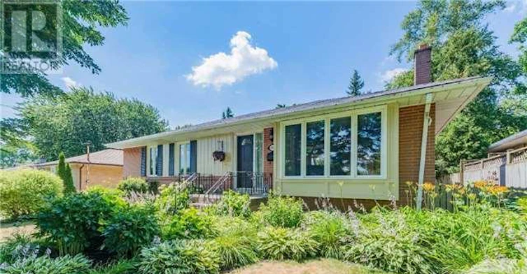 248 Snowden Road, Oakville, ON, L6L 3X5 - 2